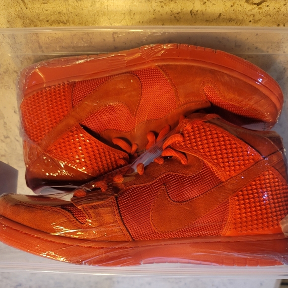 DUNK HI CMFT PREMIUM 'RED OCTOBER' - Picture 3 of 3